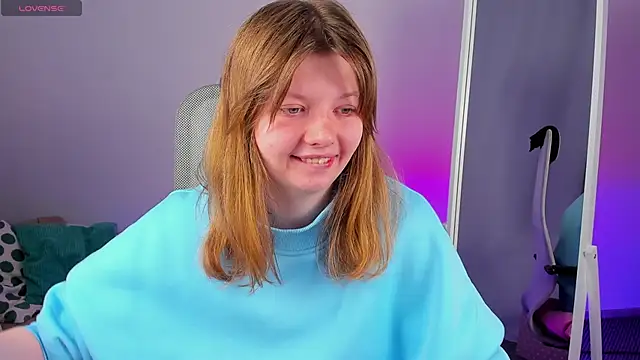 Vivian cutie online show from March 2025 03:29:01 PM