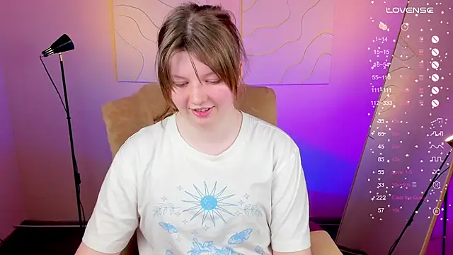 Vivian cutie online show from March 2025 06:39:02 PM