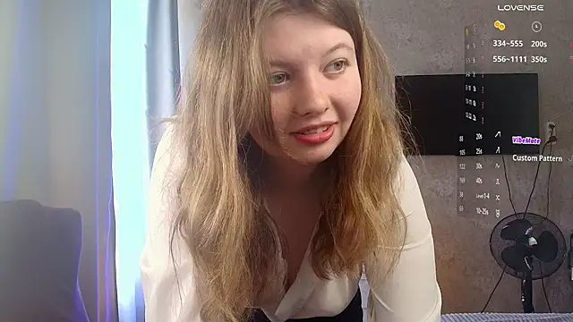 Vivian cutie online show from June 2026 10:31:01 AM