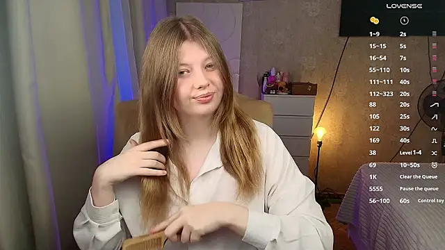 Vivian cutie online show from February 2026 02:34:01 PM