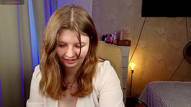 Vivian cutie online show from April 2026 03:29:01 PM