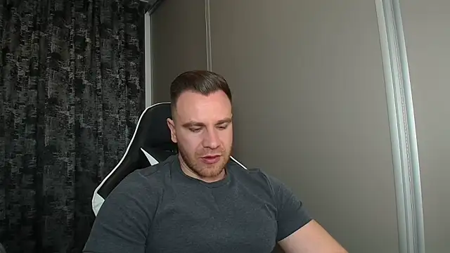 Thori92 online show from March 2026 05:50:01 PM