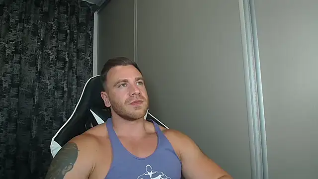 Snapshot of Thori92 chatting on July 2026 05:16:01 PM Thori92 online show from July 2026 05:16:01 PM