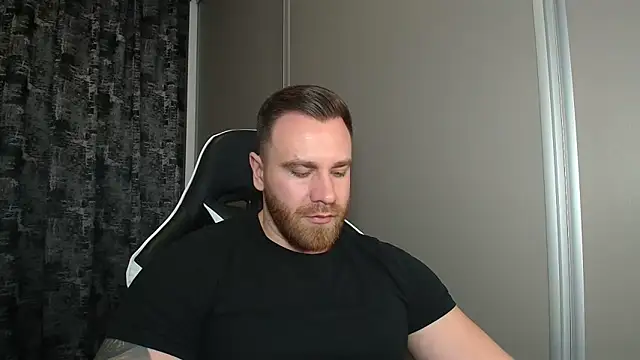 Snapshot of Thori92 chatting on February 2026 05:09:01 PM Thori92 online show from February 2026 05:09:01 PM