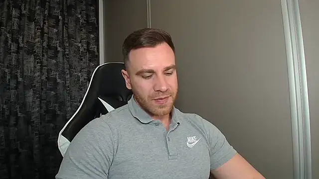 Thori92 online show from April 2026 04:47:02 PM