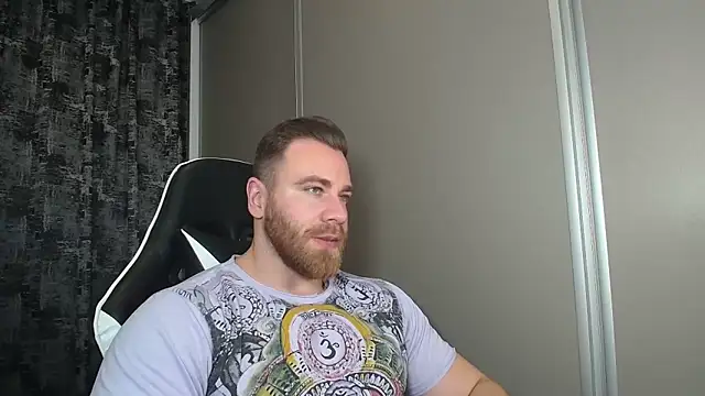 Thori92 online show from November 2025 05:13:02 PM