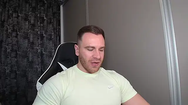 Thori92 online show from March 2026 04:08:01 PM