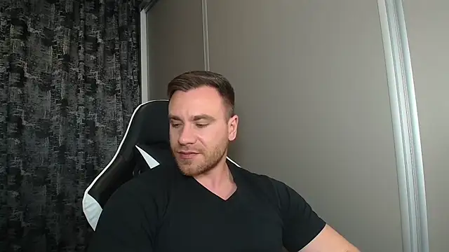 Thori92 online show from March 2026 05:23:01 PM