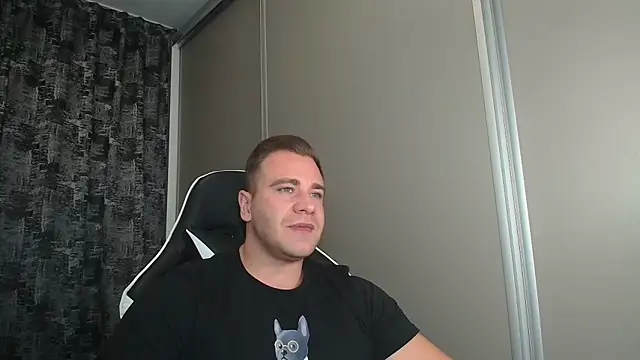 Thori92 online show from September 2025 06:02:02 PM