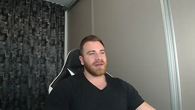 Thori92 online show from November 2025 04:55:02 PM