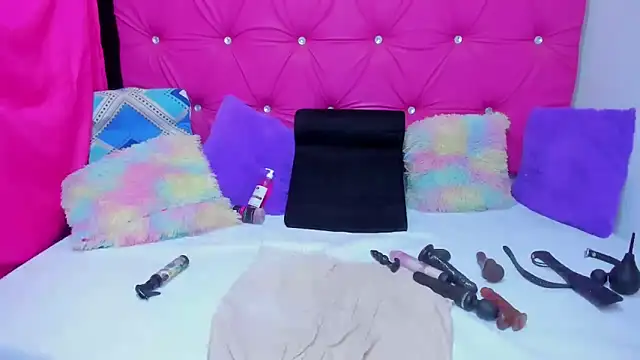 VivianPorto online show from April 2026 01:46:01 PM