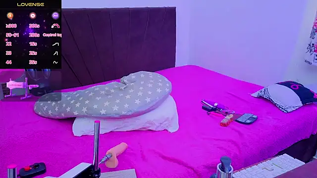 Snapshot of I_am_kim chatting on February 2026 07:13:01 PM I am kim online show from February 2026 07:13:01 PM