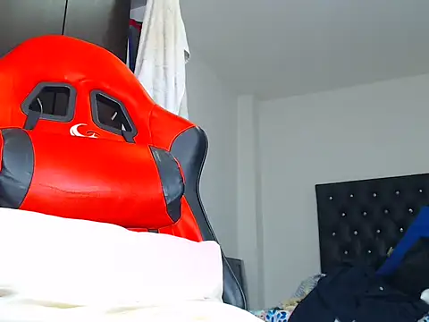 jeancarloscum12 online show from February 2026 11:48:02 PM