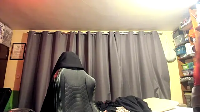 VonDoomdelToro online show from October 2025 08:05:02 AM