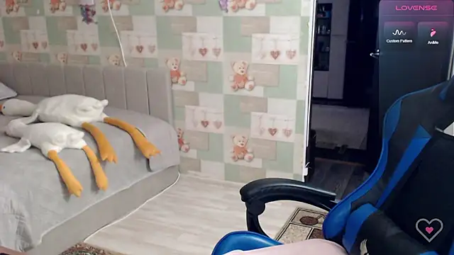 Korolek12 online show from February 2026 04:45:02 AM