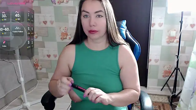 Snapshot of Korolek12 chatting on July 2026 03:24:01 AM Korolek12 online show from July 2026 03:24:01 AM