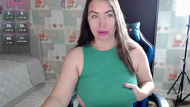 Snapshot of Korolek12 chatting on July 2026 06:47:02 AM Korolek12 online show from July 2026 06:47:02 AM