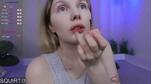 Snapshot of _aleksa_ chatting on December 2025 11:42:01 AM aleksa online show from December 2025 11:42:01 AM