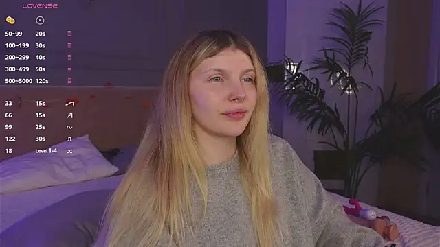 Snapshot of _aleksa_ chatting on October 2025 06:24:02 AM aleksa online show from October 2025 06:24:02 AM