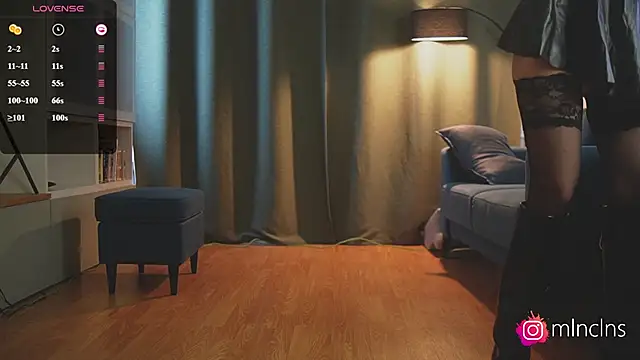 melanielwithu online show from April 2026 02:52:02 PM