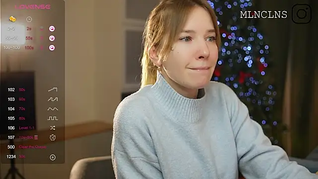 melanielwithu online show from December 2025 01:39:01 PM