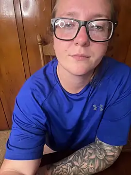 Lizzyloo online show from October 2025 01:15:02 AM