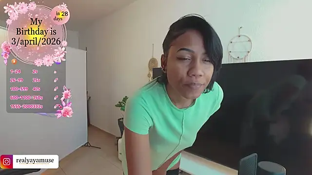 Therainqueen online show from March 2026 10:21:02 AM