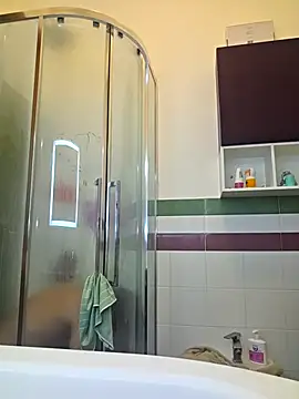 Snapshot of IoAndrea chatting on January 2026 06:26:01 PM IoAndrea online show from January 2026 06:26:01 PM