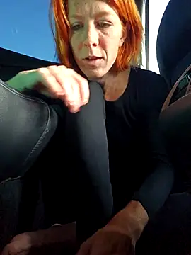 Snapshot of Mymiesexy chatting on October 2025 03:36:02 PM Mymiesexy online show from October 2025 03:36:02 PM