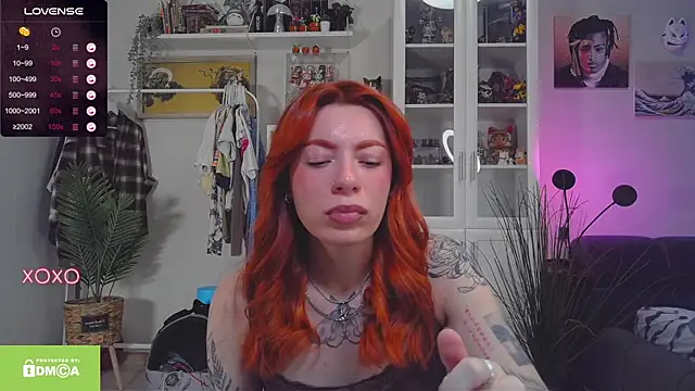 Snapshot of MaryStocks chatting on October 2025 08:35:02 AM MaryStocks online show from October 2025 08:35:02 AM