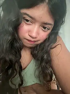 Peach Girll online show from April 2026 08:05:02 PM