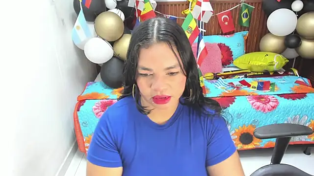 Cloe 35 online show from July 2026 08:02:01 PM