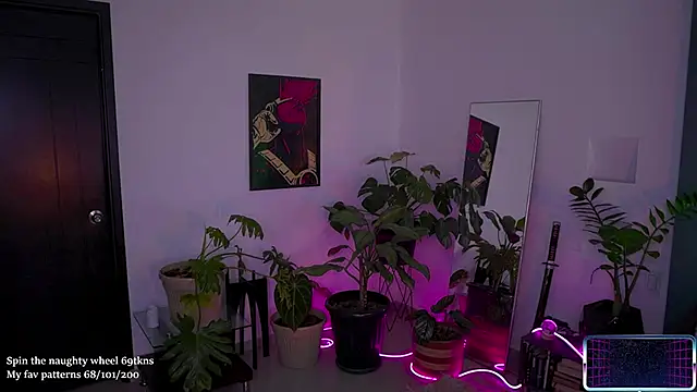 LucyAllenX online show from November 2025 01:55:02 PM