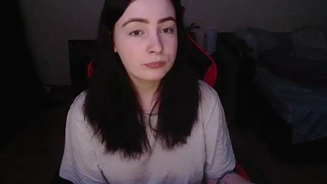 Laralianna online show from February 2026 07:54:02 PM