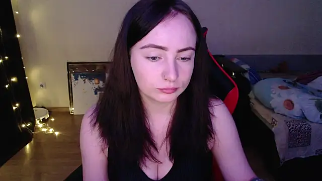 Laralianna online show from January 2026 03:57:01 AM