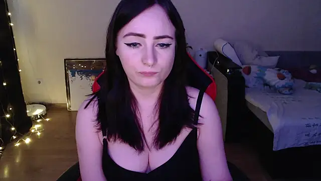 Laralianna online show from January 2026 07:01:02 AM