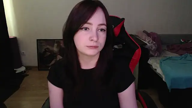 Laralianna online show from April 2026 08:38:02 AM