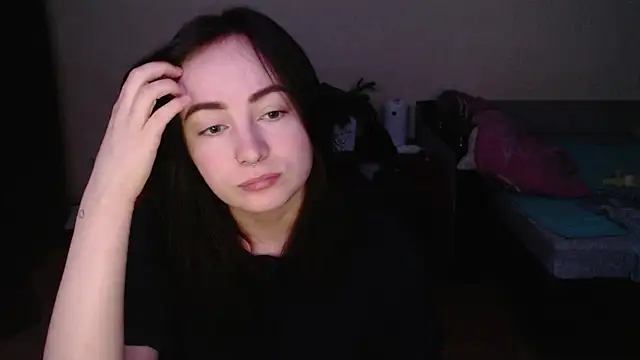 Laralianna online show from November 2025 12:53:02 AM