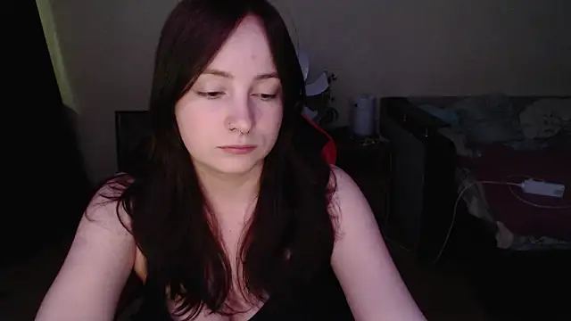 Snapshot of Laralianna chatting on May 2026 05:19:02 PM Laralianna online show from May 2026 05:19:02 PM