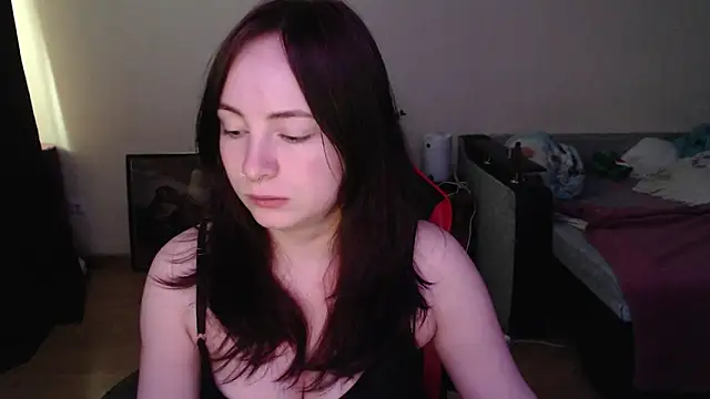 Snapshot of Laralianna chatting on May 2026 11:17:02 AM Laralianna online show from May 2026 11:17:02 AM