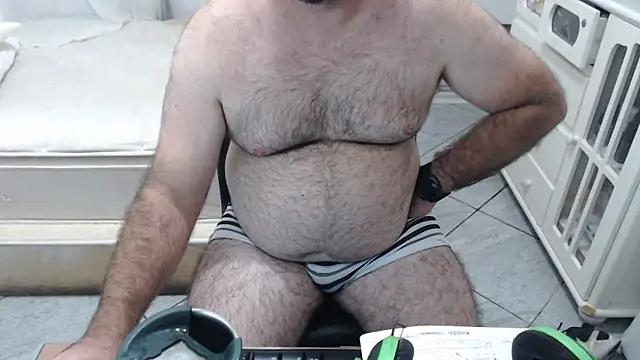 MysterBearMG online show from February 2026 10:39:02 PM