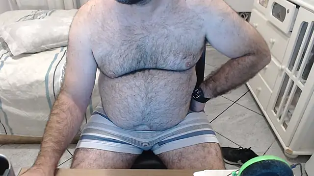 MysterBearMG online show from February 2026 10:43:01 PM