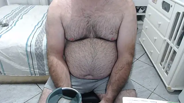 MysterBearMG online show from February 2026 01:17:02 AM