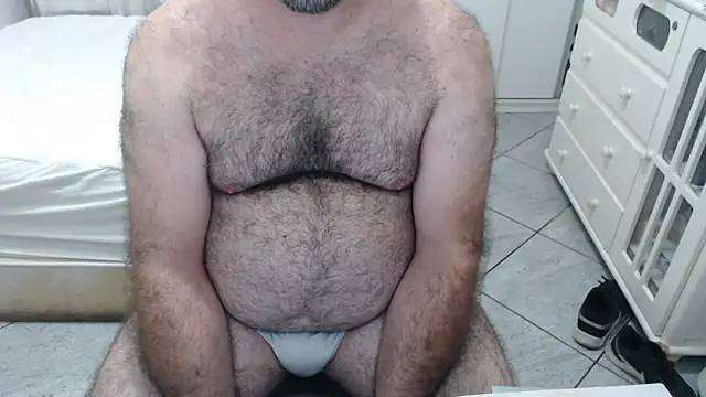 MysterBearMG online show from March 2026 01:57:02 AM