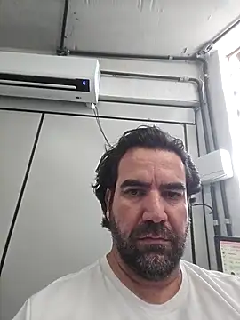 MysterBearMG online show from May 2026 03:21:01 PM