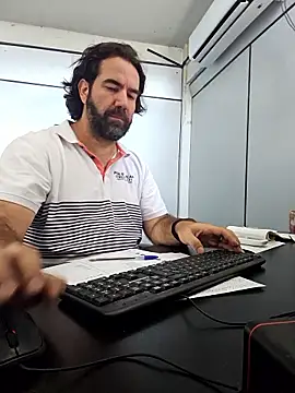 MysterBearMG online show from January 2026 02:20:01 PM