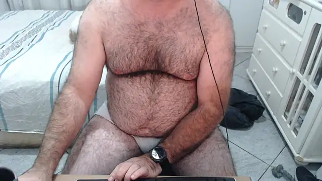 MysterBearMG online show from April 2026 12:17:02 AM