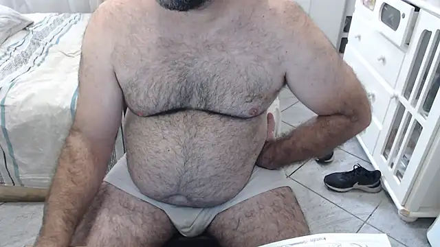 MysterBearMG online show from February 2026 06:43:02 PM