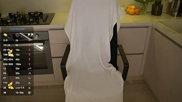 Snapshot of Vassiilisa chatting on November 2025 02:50:01 PM Vassiilisa online show from November 2025 02:50:01 PM