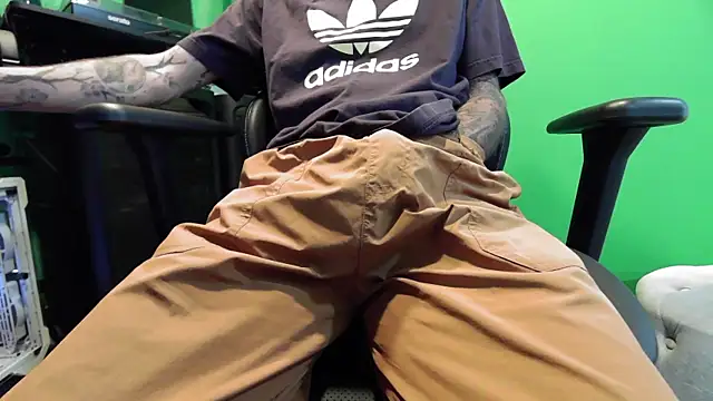 kuruptxxx live online show from October 2025 07:00:01 PM